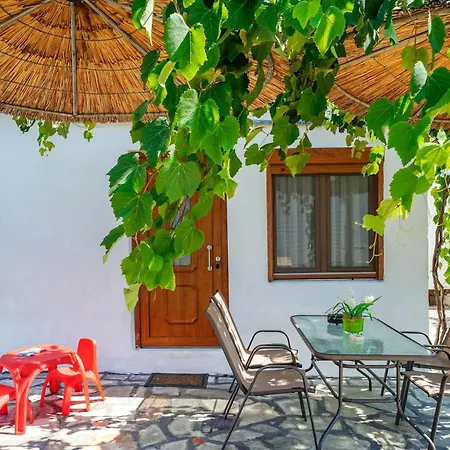 Holiday home Georgios House *